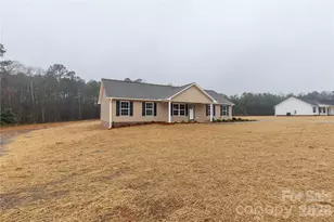 6270 Kershaw Camden Hwy, Kershaw, SC 29067 - Photo 3