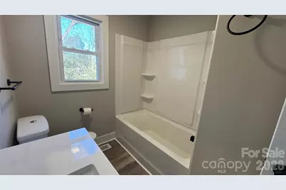 503 Caroline Avenue, Lowell, NC 28098 - Photo 25