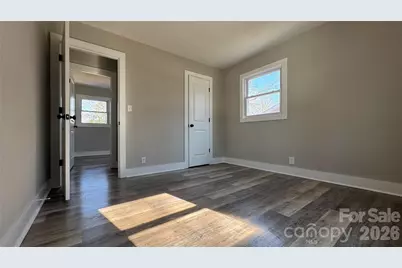 503 Caroline Avenue, Lowell, NC 28098 - Photo 27