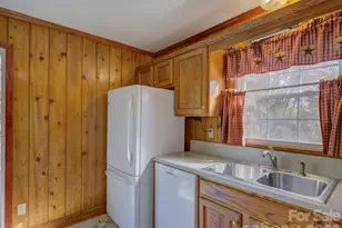 1933 Brookdale Ave, Charlotte, NC 28210 - Photo 11