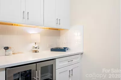 6520 Vizcaya Court, Charlotte, NC 28226 - Photo 7