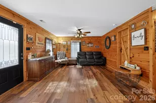 110 Pine St, Tryon, NC 28782 - Photo 21