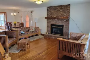 2604 Country Acres Pl, Hudson, NC 28638 - Photo 9