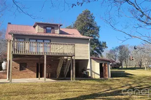 2604 Country Acres Pl, Hudson, NC 28638 - Photo 3