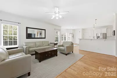 8526 Wren Creek Drive, Charlotte, NC 28269 - Photo 11