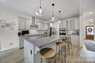 318 Redberry Ct, York, SC 29745 - Photo 9