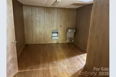 709 Cleveland Avenue, Grover, NC 28073 - Photo 7