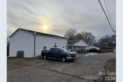 709 Cleveland Avenue, Grover, NC 28073 - Photo 1