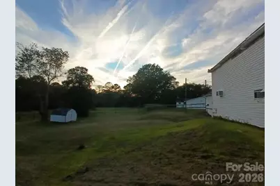 709 Cleveland Avenue, Grover, NC 28073 - Photo 5