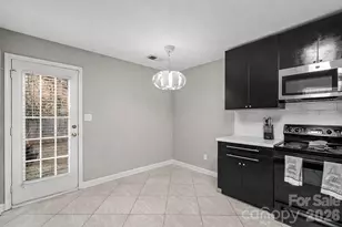 3325 Braden Dr, Charlotte, NC 28216 - Photo 15