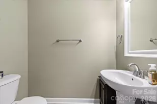 3325 Braden Dr, Charlotte, NC 28216 - Photo 27