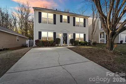 3325 Braden Drive, Charlotte, NC 28216 - Photo 3