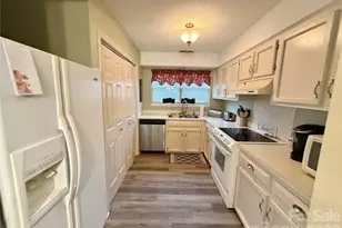 1674 Robins Nest Ct, Gastonia, NC 28054 - Photo 7