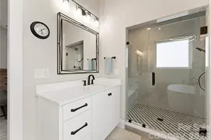 301 Dover Ave, Charlotte, NC 28209 - Photo 27