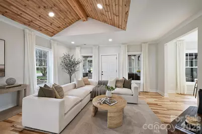 321 W Kingston Avenue, Charlotte, NC 28203 - Photo 9