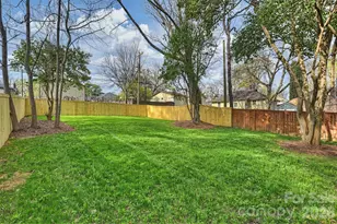 321 W Kingston Ave, Charlotte, NC 28203 - Photo 37