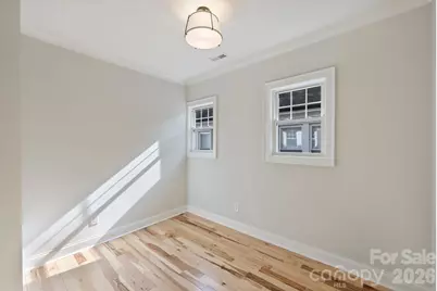 321 W Kingston Avenue, Charlotte, NC 28203 - Photo 33