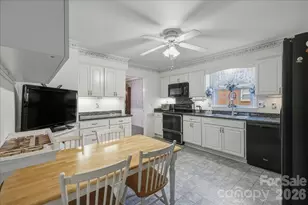 10925 Osprey Dr, Charlotte, NC 28226 - Photo 9