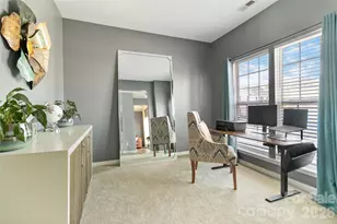 11818 Guildhall Ln, Charlotte, NC 28213 - Photo 5