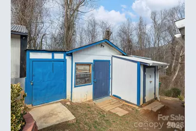 373 Starnes Cove Road, Candler, NC 28715 - Photo 17