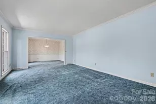 754 Charter Pl, Charlotte, NC 28211 - Photo 7