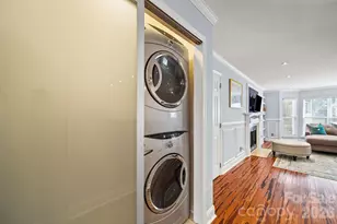 517 N Graham St, Charlotte, NC 28202 - Photo 9