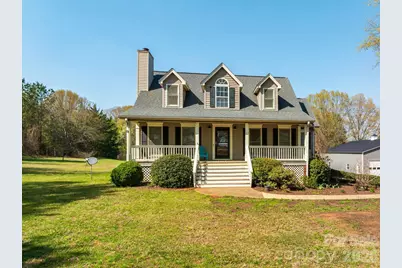 1570 Roddy Road, Campobello, SC 29322 - Photo 3