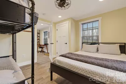 250 Seagle Street, Marion, NC 28752 - Photo 21