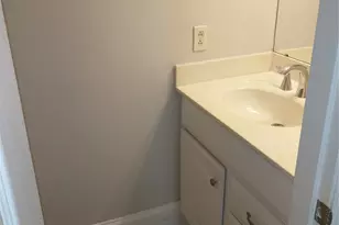 1001 Heather Ln, Charlotte, NC 28209 - Photo 7