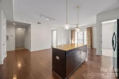 4620 Piedmont Row Drive #609, Charlotte, NC 28210 - Photo 7