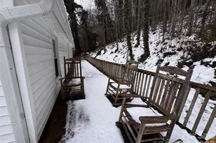 9 Alzena Rd, Sylva, NC 28779 - Photo 7