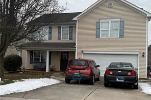 2026 Edenderry Dr, Statesville, NC 28625 - Photo 1