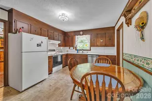 137 Proust Rd, Statesville, NC 28625 - Photo 11