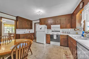 137 Proust Rd, Statesville, NC 28625 - Photo 13