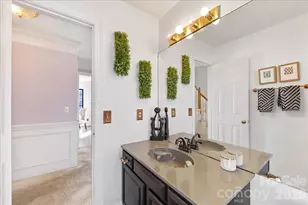 4107 Brownes Ferry Rd, Charlotte, NC 28269 - Photo 25