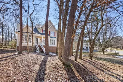 4107 Brownes Ferry Road, Charlotte, NC 28269 - Photo 3