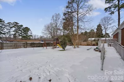 6721 Alanbrook Road, Charlotte, NC 28215 - Photo 31