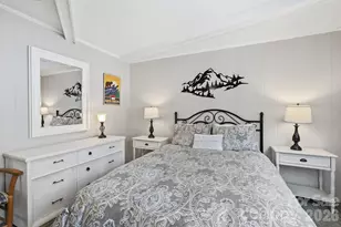 315 Timber Ridge Rd, Sugar Mountain, NC 28604 - Photo 7