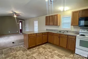 303 Gum Street S, Pageland, SC 29728 - Photo 7