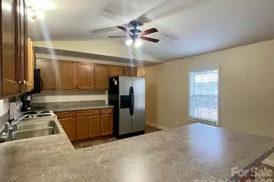 303 Gum Street S, Pageland, SC 29728 - Photo 9