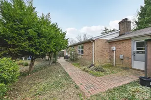 7633 Holly Hill Rd, Charlotte, NC 28227 - Photo 23