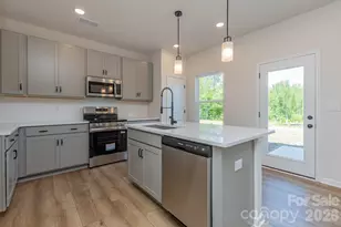 452 Blue Mountain Rd, Salisbury, NC 28147 - Photo 5