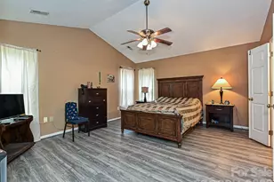 11726 Black Maple Ave, Charlotte, NC 28269 - Photo 13