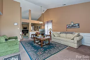 11726 Black Maple Ave, Charlotte, NC 28269 - Photo 5