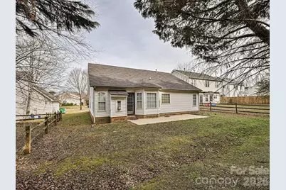 11726 Black Maple Avenue, Charlotte, NC 28269 - Photo 3