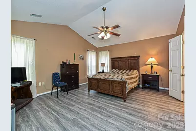 11726 Black Maple Avenue, Charlotte, NC 28269 - Photo 13