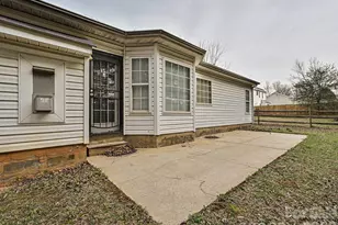 11726 Black Maple Ave, Charlotte, NC 28269 - Photo 9