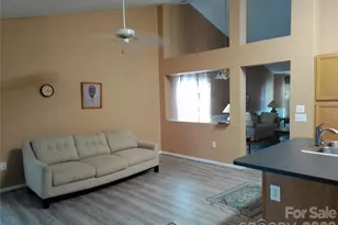 11726 Black Maple Ave, Charlotte, NC 28269 - Photo 5