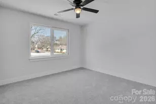 402 Deaton St, Statesville, NC 28677 - Photo 13