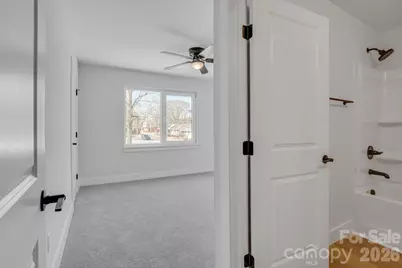 402 Deaton Street, Statesville, NC 28677 - Photo 17